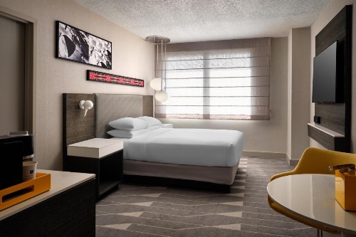 Hyatt Regency Los Angeles International Airport image 8